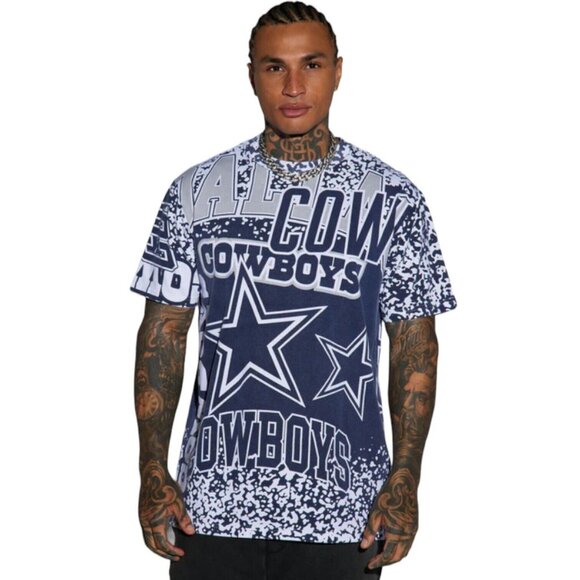 Dallas Cowboys NFL Jumbotron Short Sleeve Graphic Tee T-Shirt - Picture 1 of 4